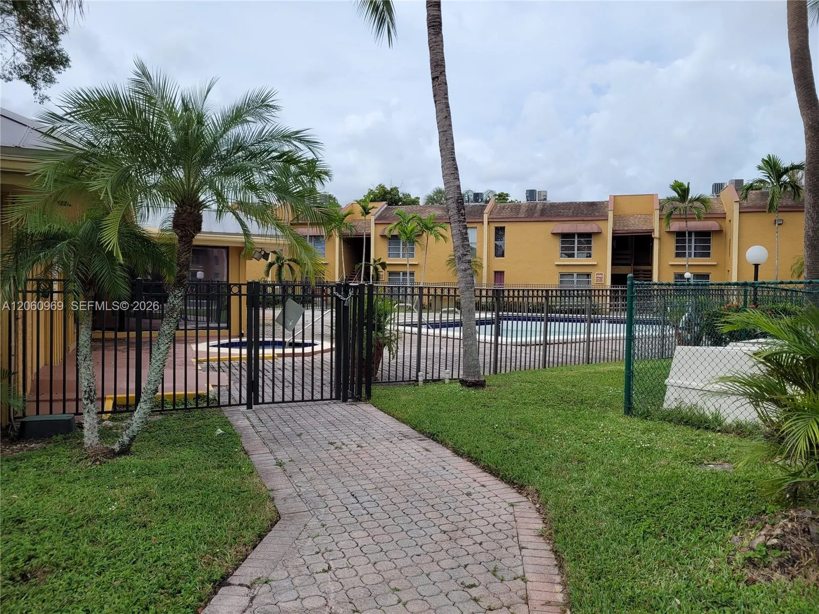 Photo 26