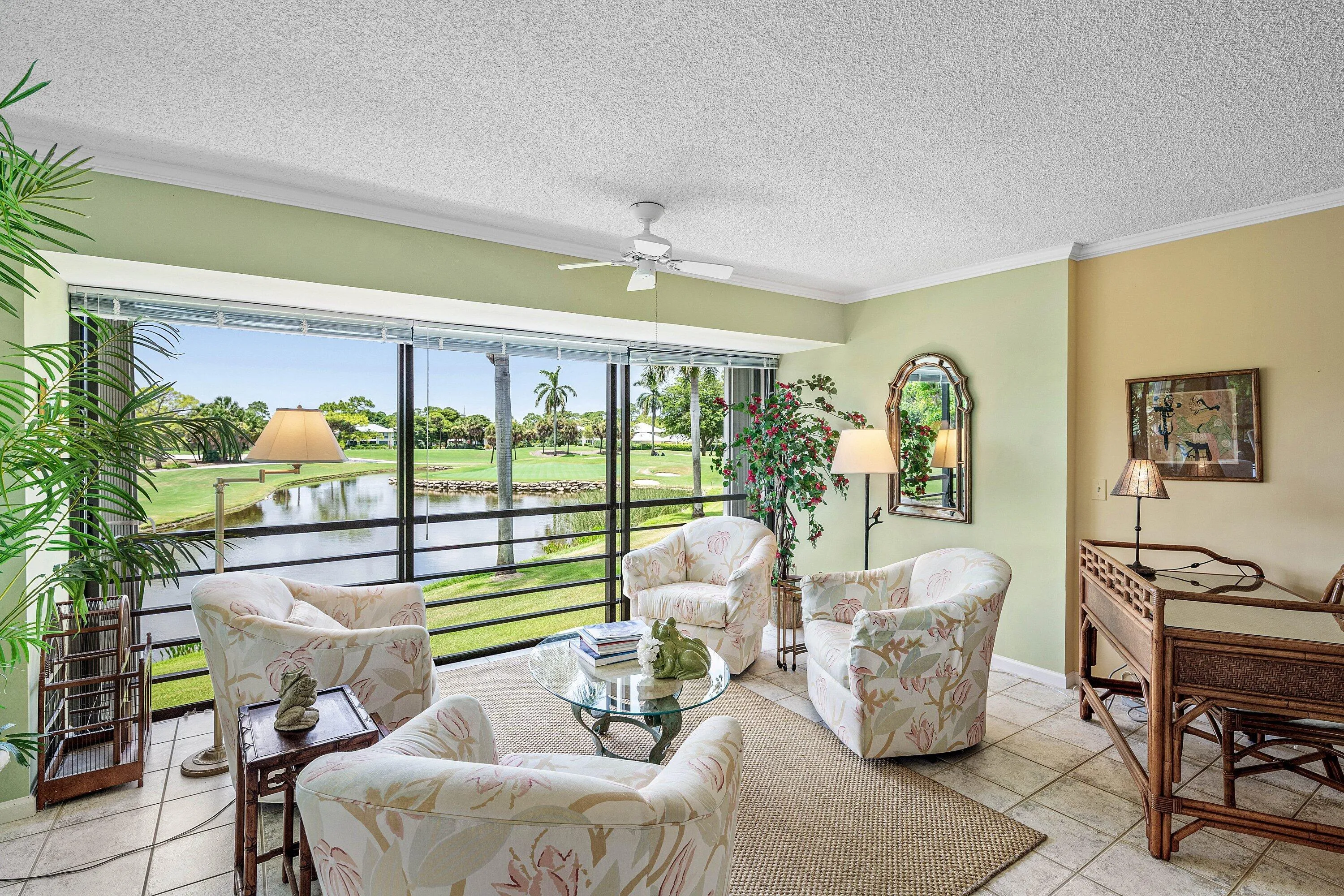 Casual living area & view