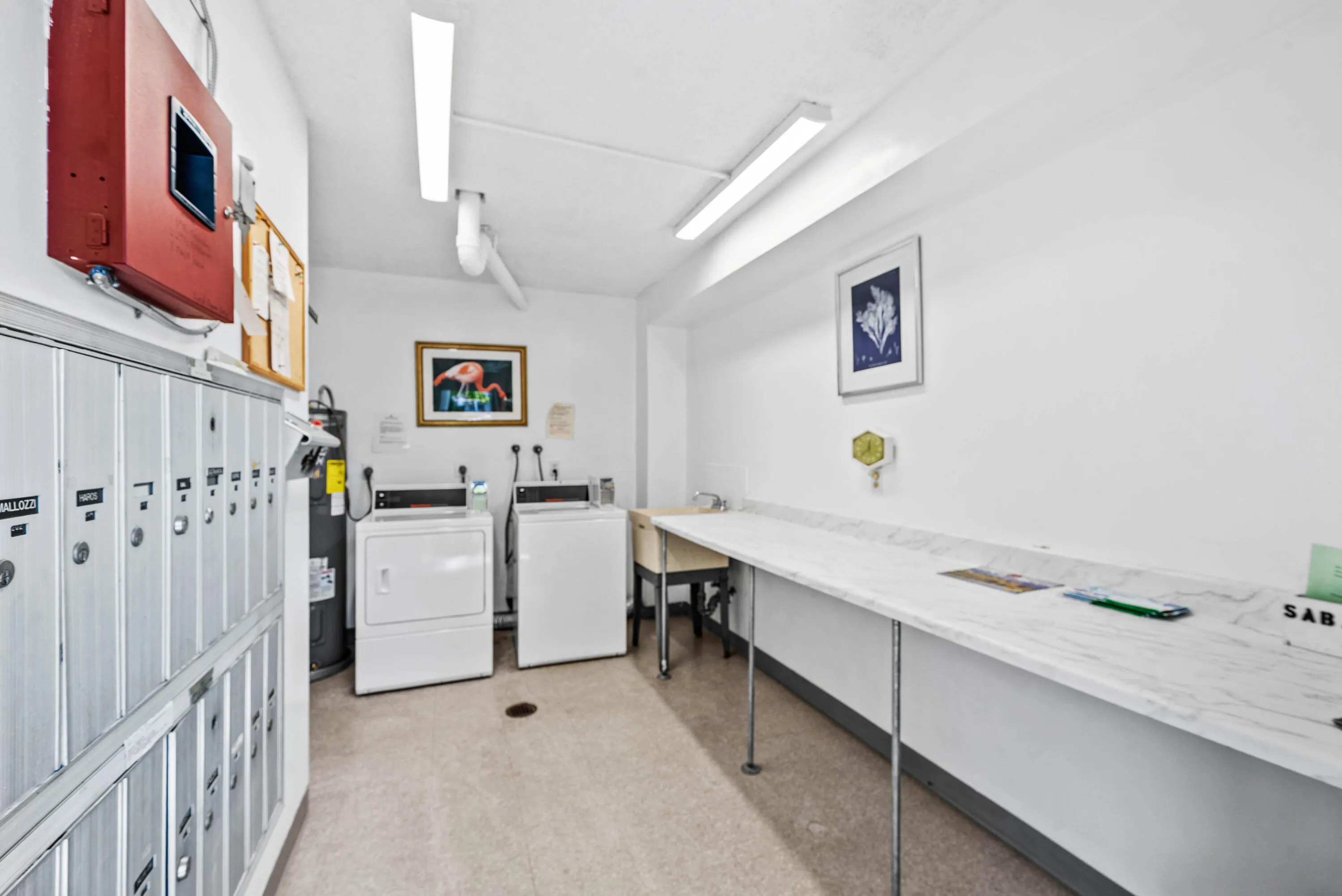 Laundry room on 2nd floor