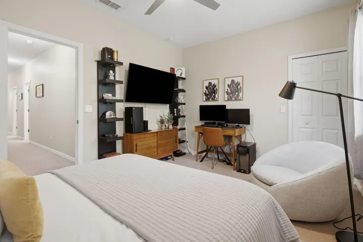 25-web-or-mls-8001 Enchanted-25