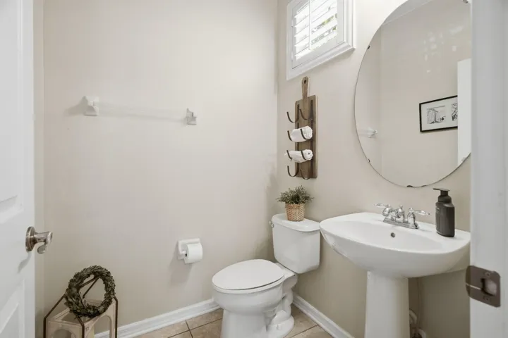 4-web-or-mls-8001 Enchanted-4