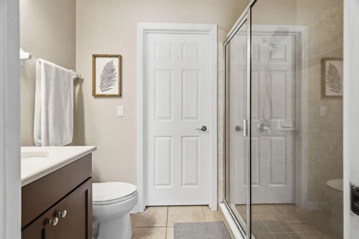 16-web-or-mls-8001 Enchanted-16