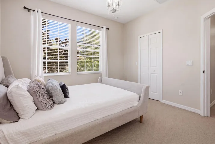 40-web-or-mls-8001 Enchanted-40