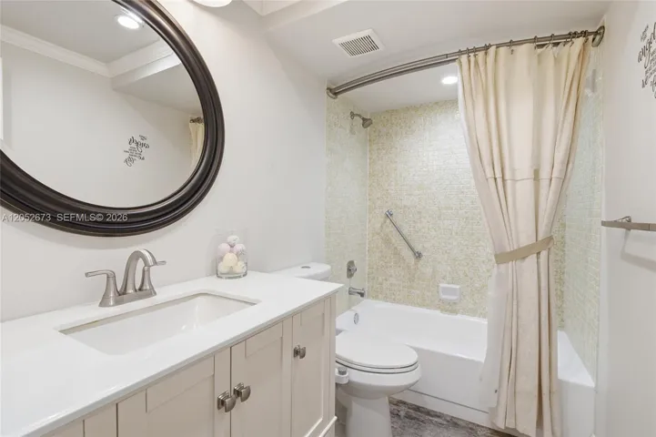 Full Guest Bathroom