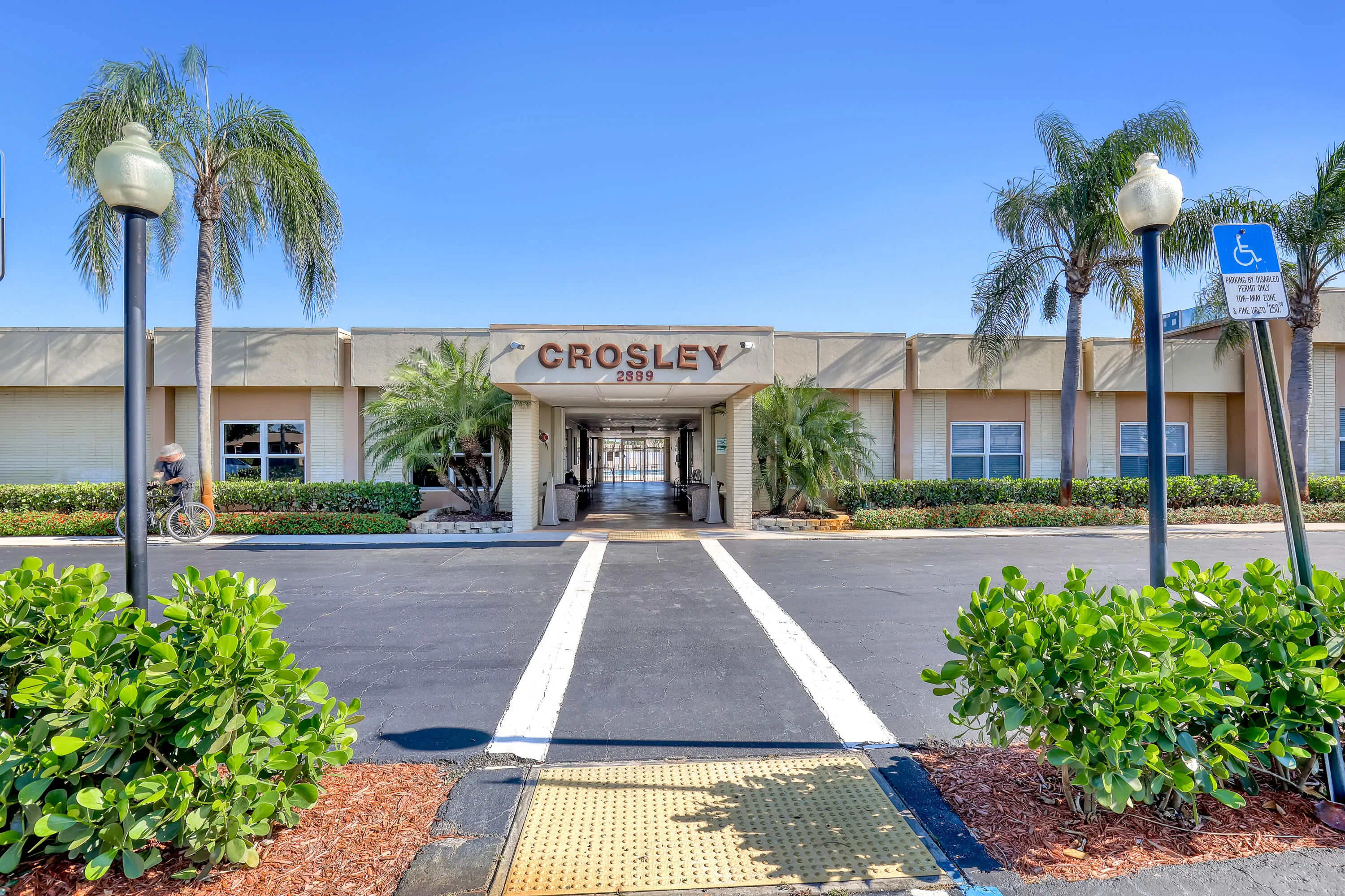 Crosley Villas East (2)