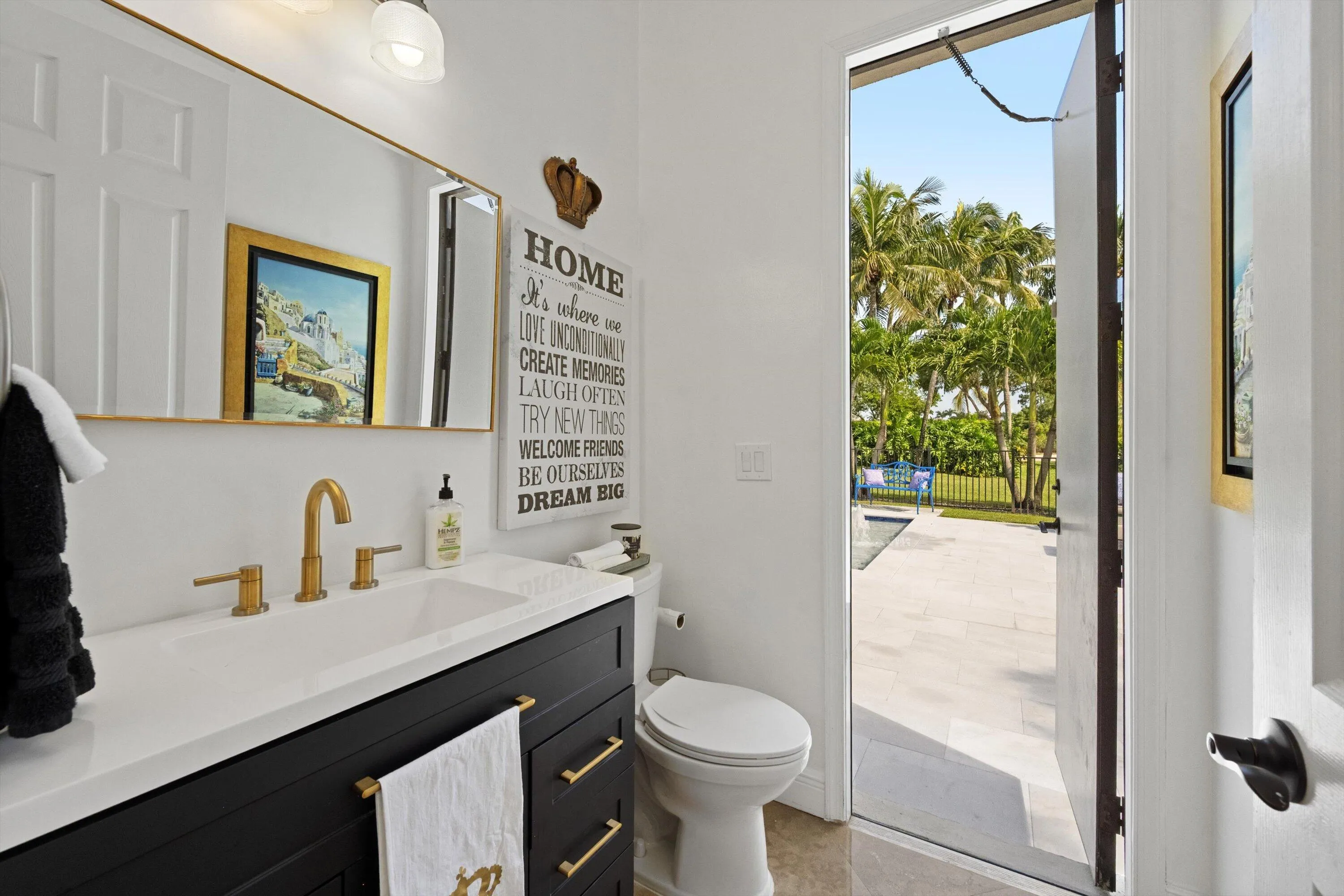 Cabana Bath