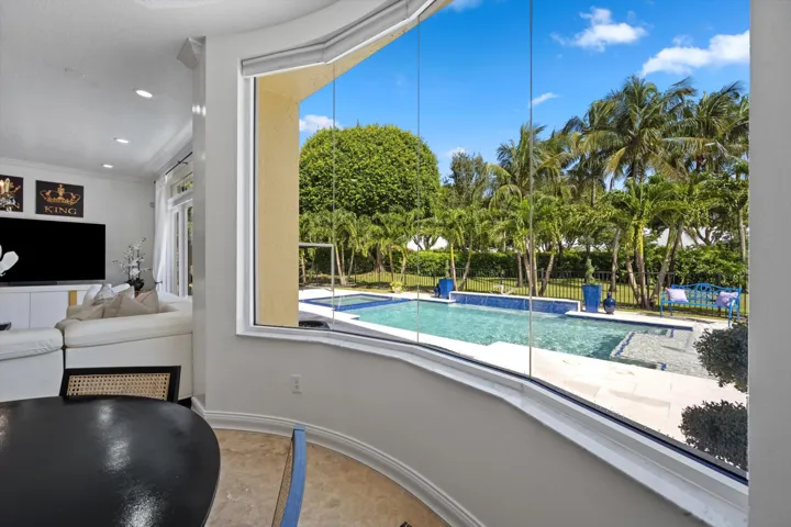 Breakfast Nook