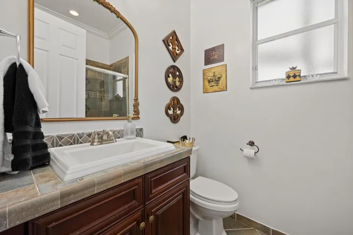 Downstairs Full Bath