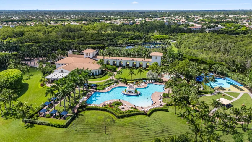 Ariel Clubhouse