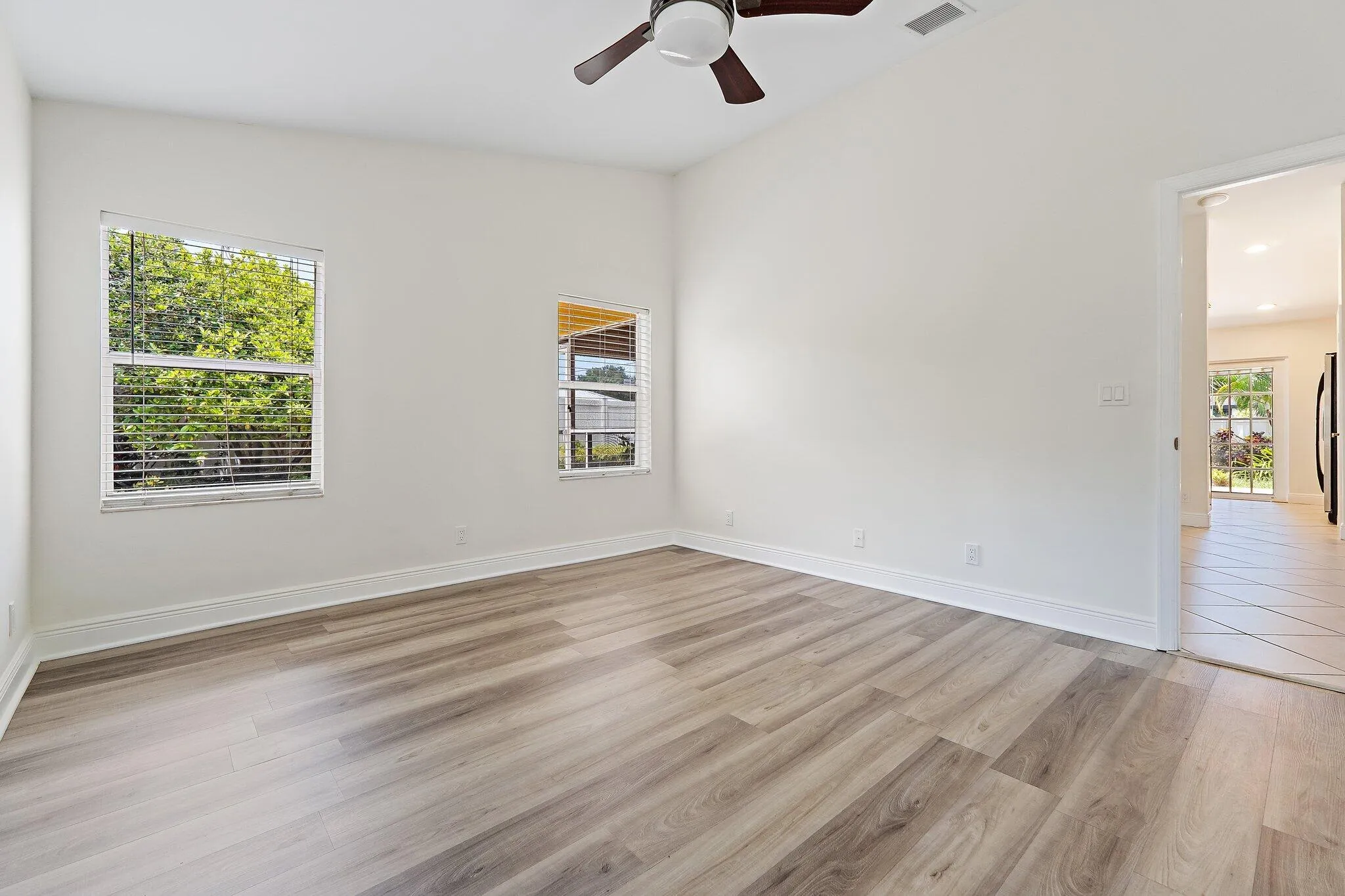 053-6189AdamsSt-Jupiter-FL-33458-SMALL