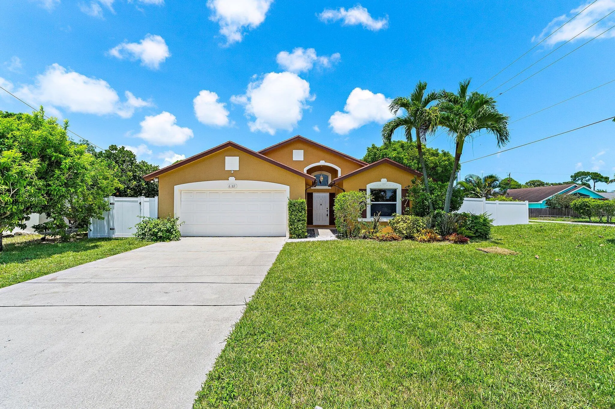 023-6189AdamsSt-Jupiter-FL-33458-SMALL