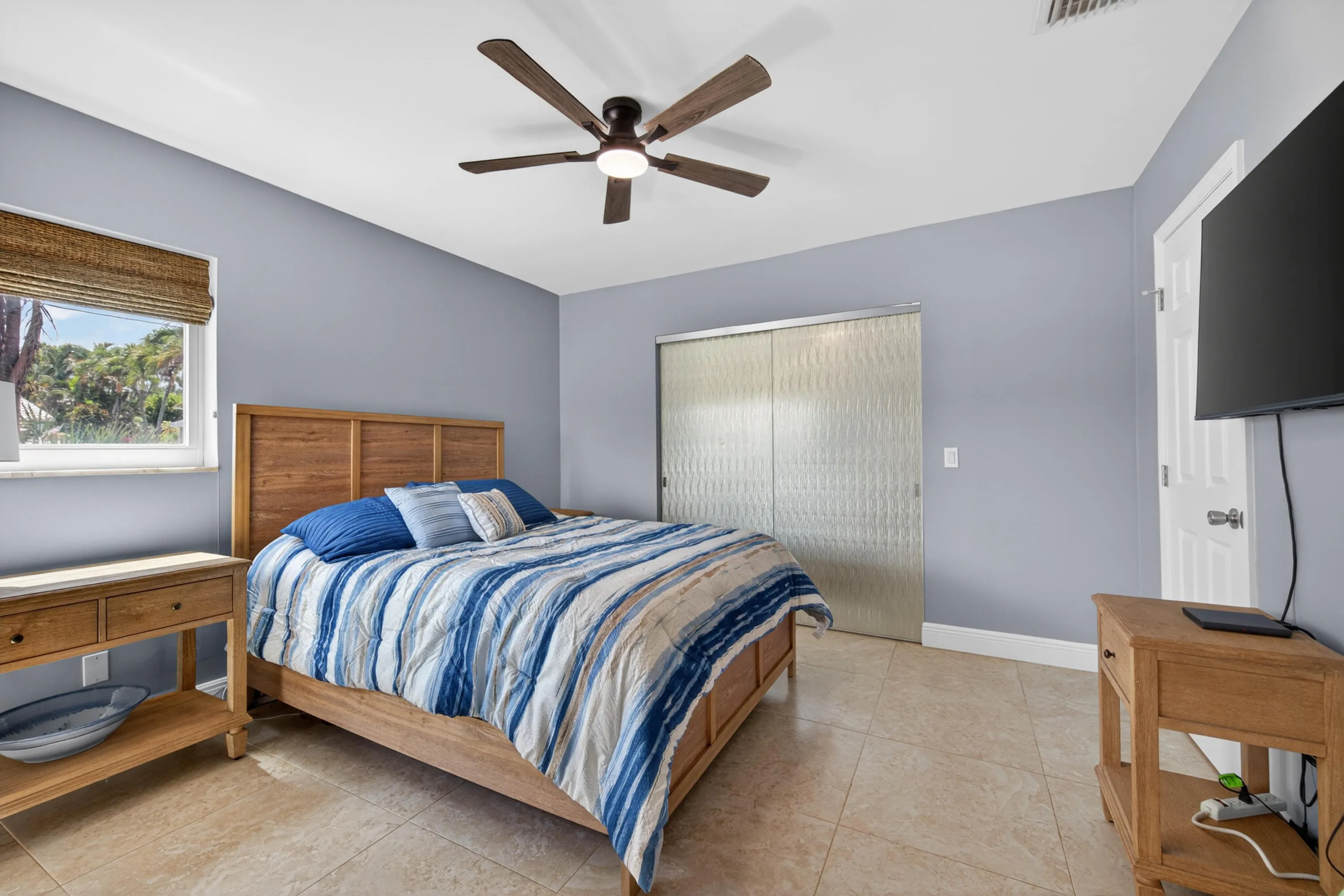 Bedroom2