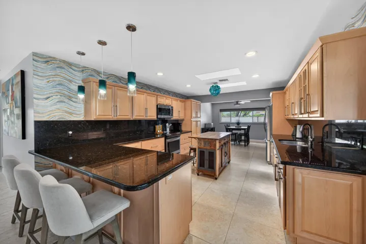 Kitchen2