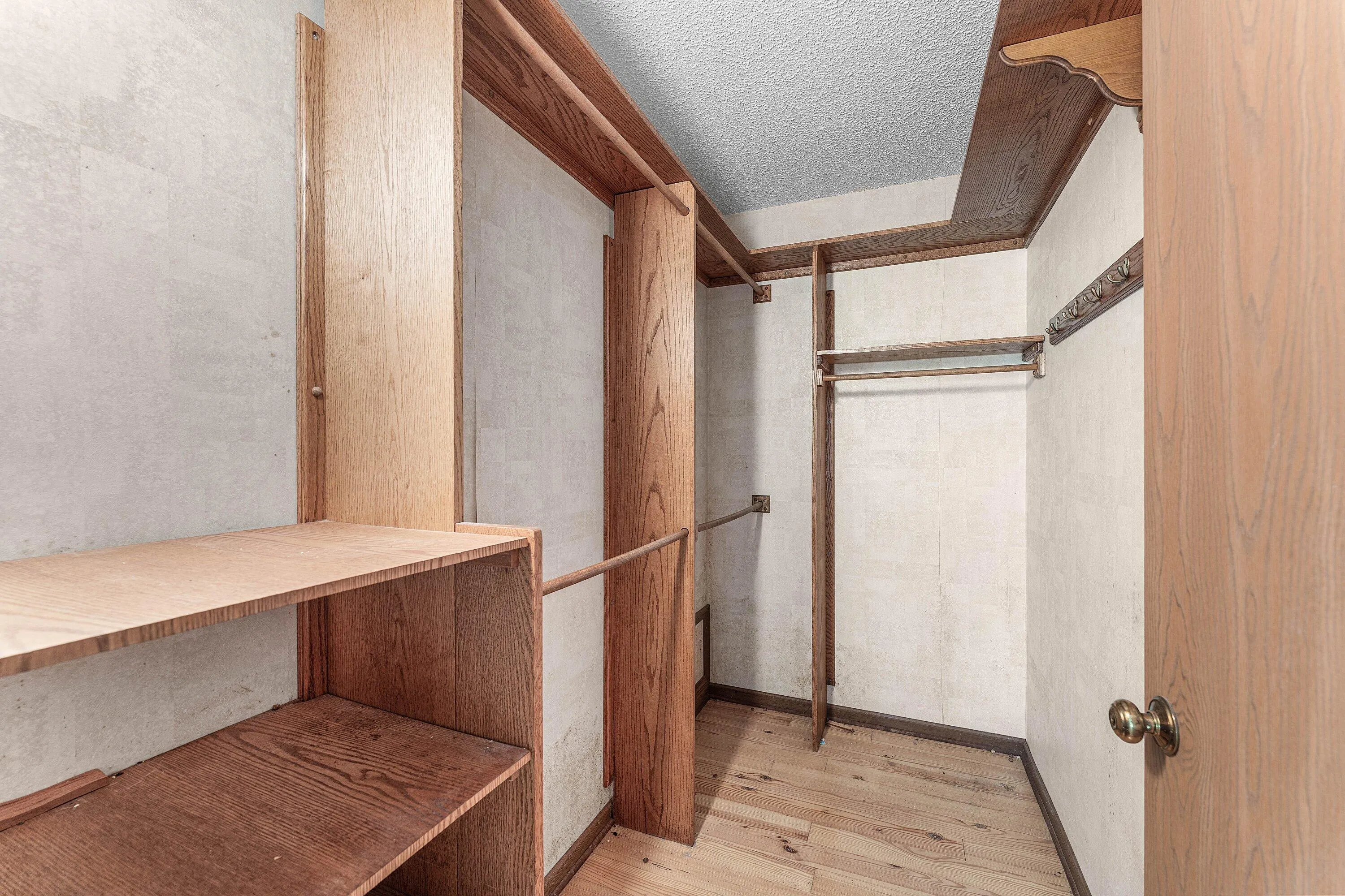 Walk in Closet