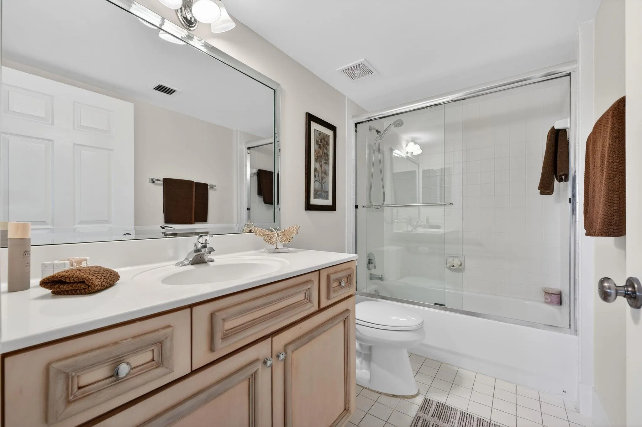 Guest 3 Pc Bath