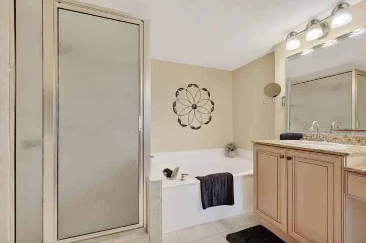Garden Tub & Shower