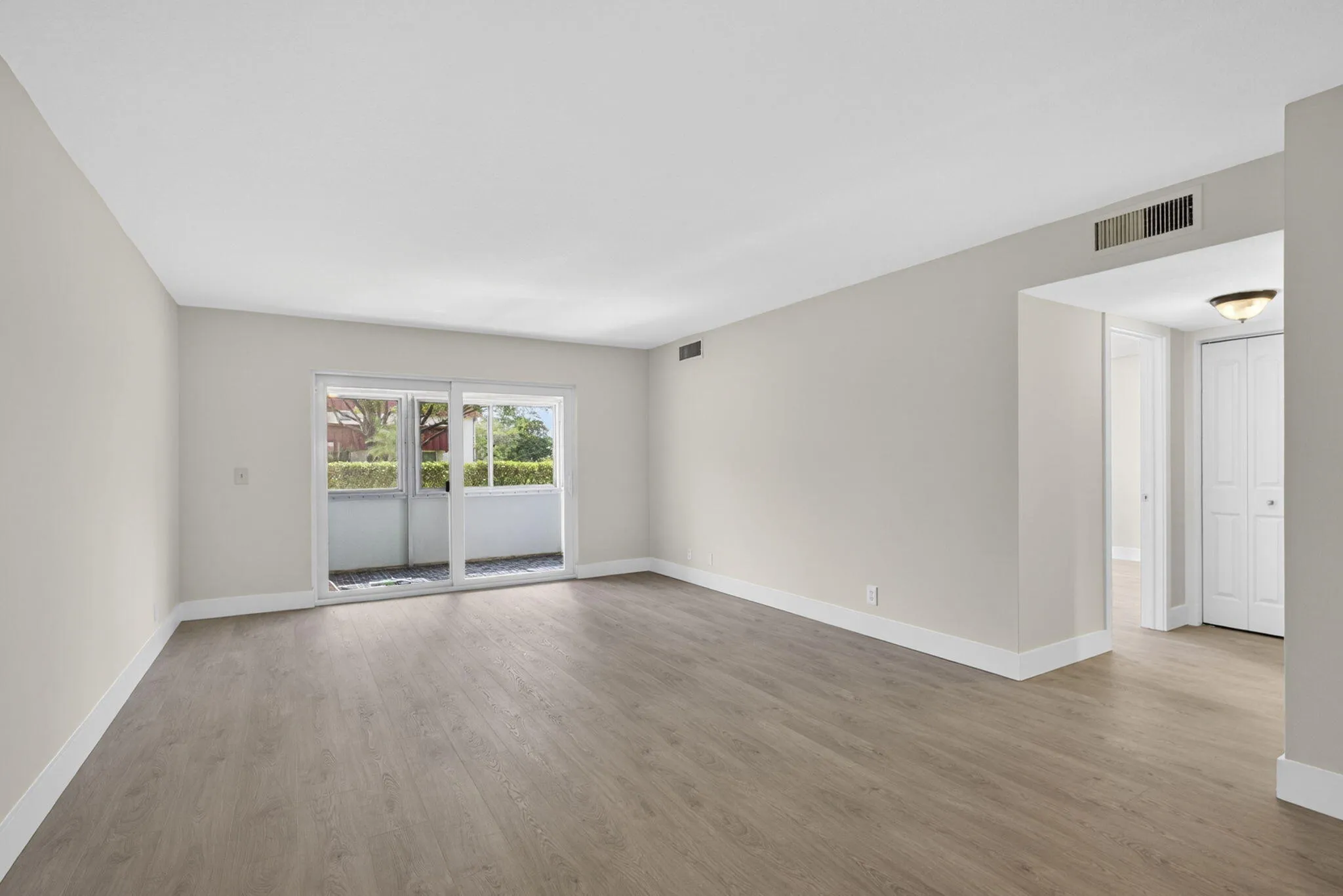 21-web-or-mls-BS1A8416