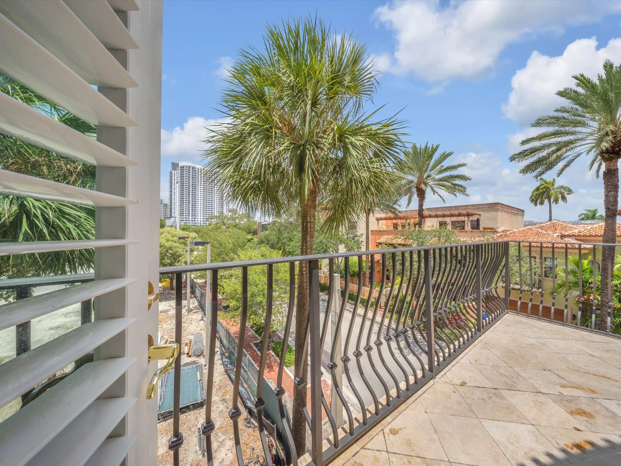Private balcony off master bedroom