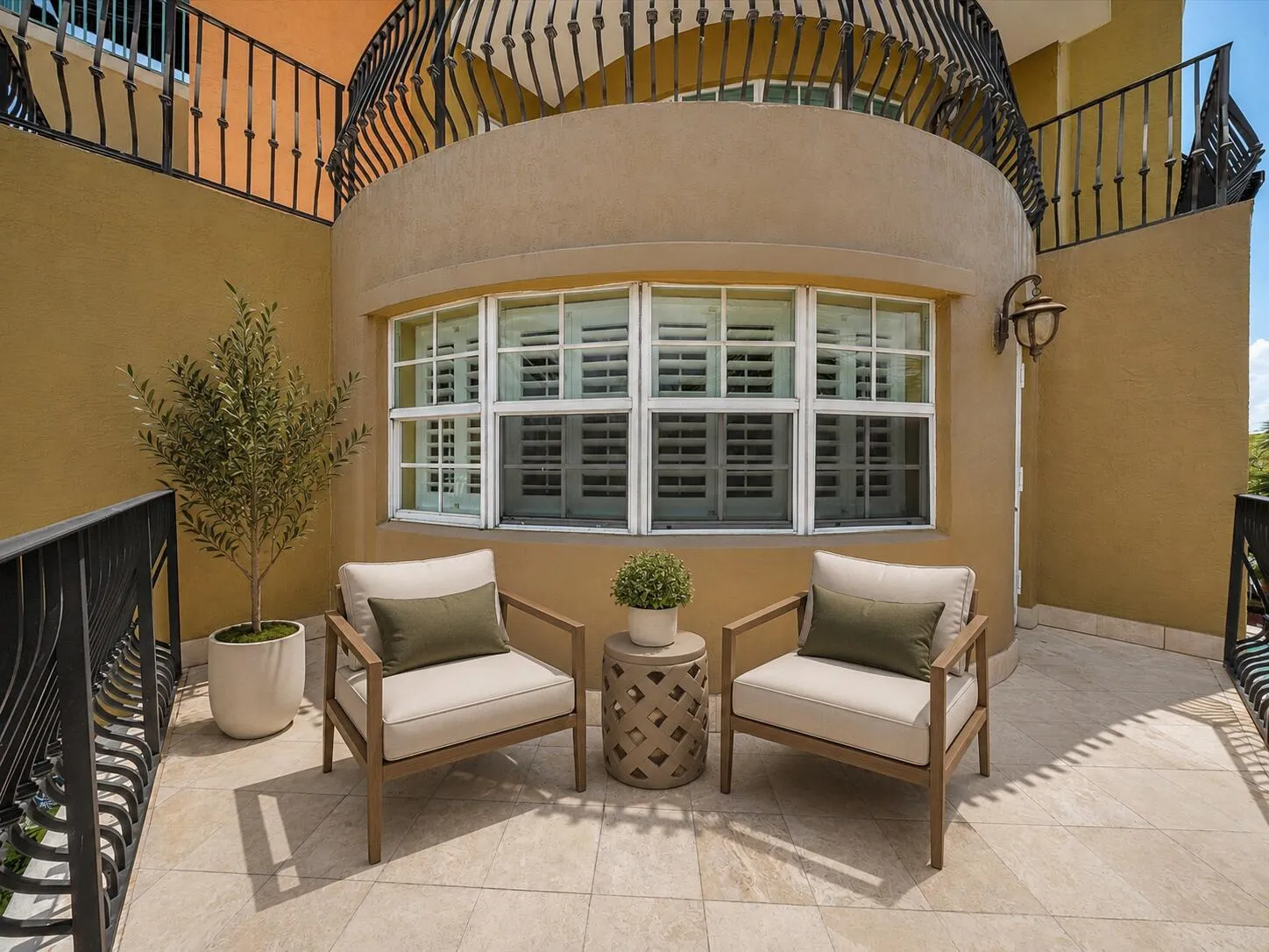Large private balcony - Virtually staged