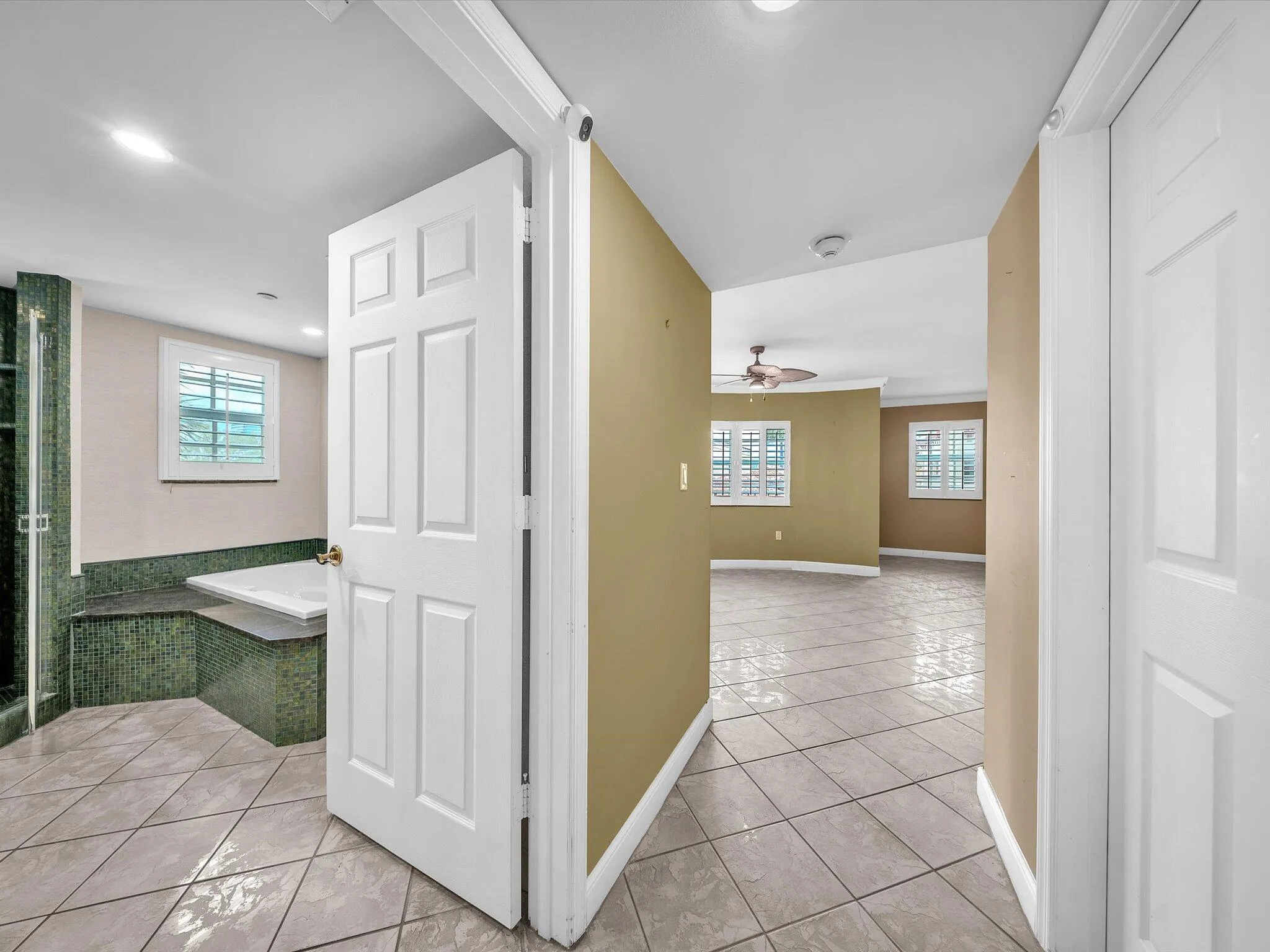 Hallway to bedroom
