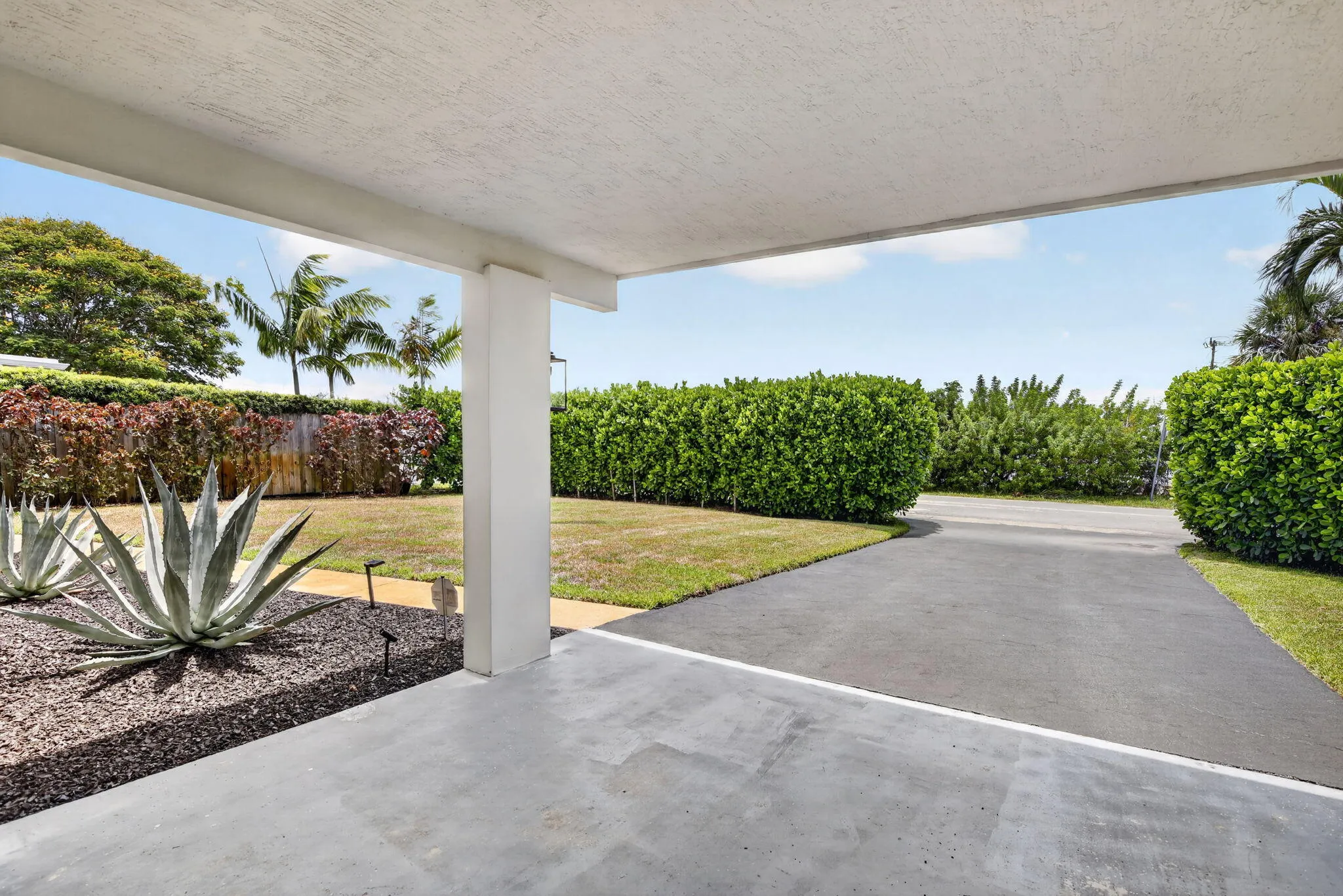 Carport