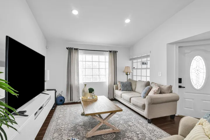 651 SW 176th Ave, Pembroke Pines -4