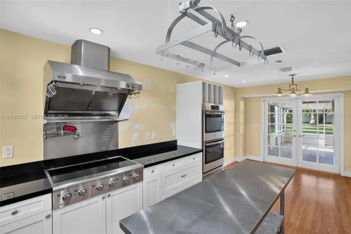 Photo 38