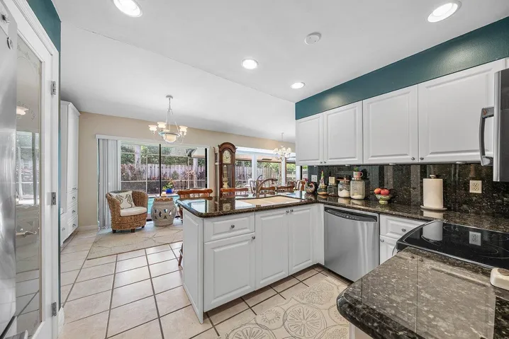 013-2371Northwest30thRoad-BocaRaton-FL-3