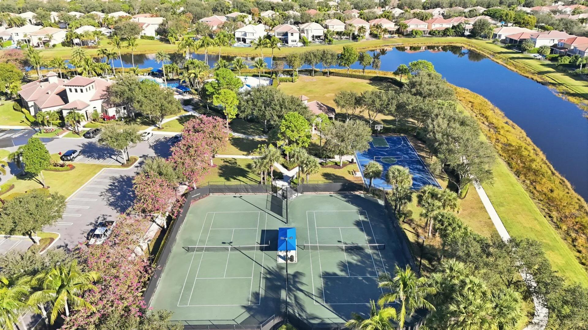 Tennis