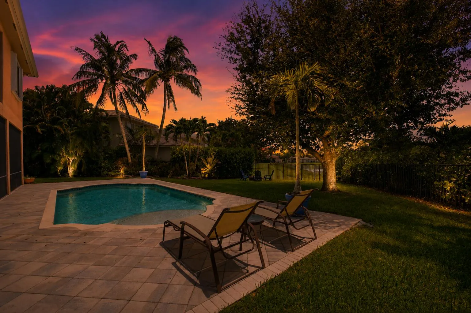 Tropical Landscaping