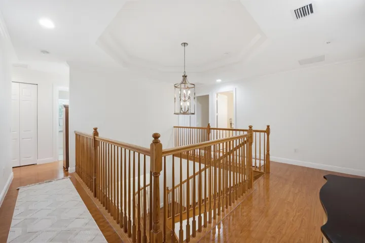 Neutral Flooring