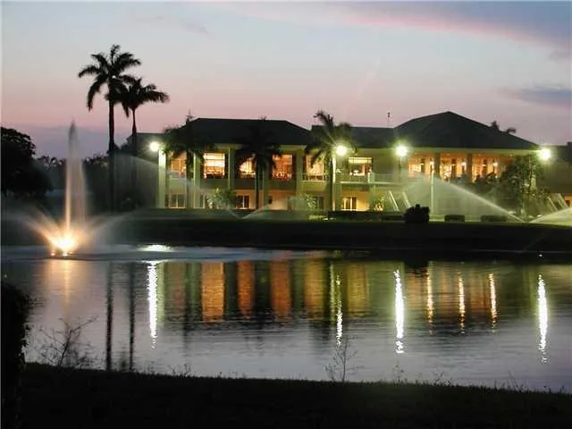 Country Club