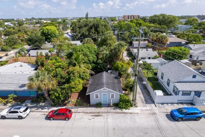 612 3RD AVE S PROPERTY