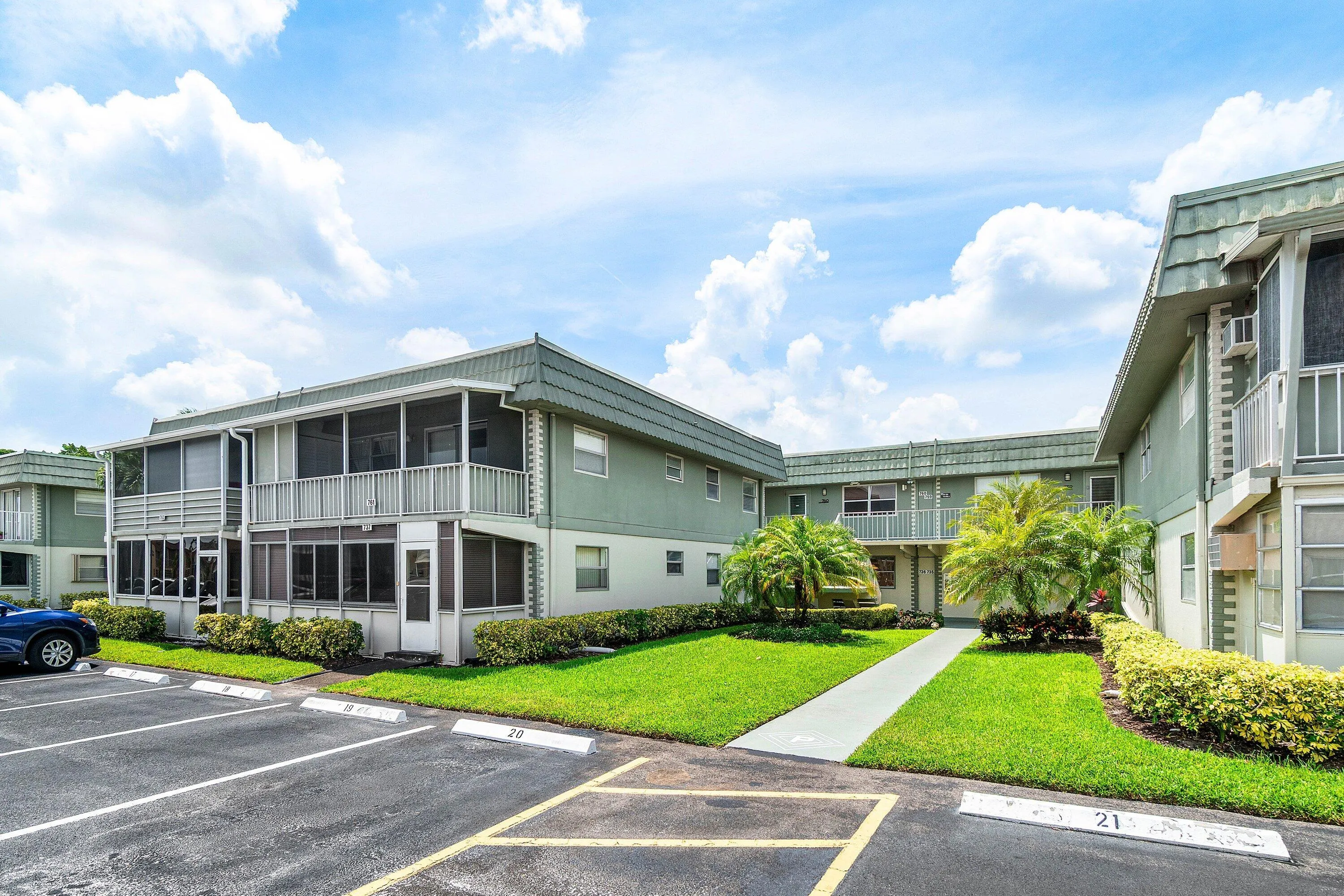 004-737FlandersP-DelrayBeach-FL-33484-SM