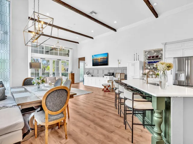 INCREDIBLY SPACIOUS OPEN KITCHEN AND FAMILY ROOM