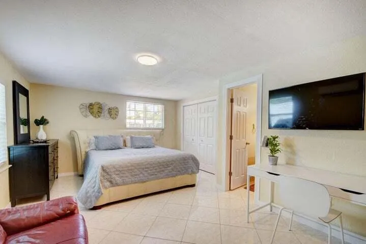 4th bedroom
