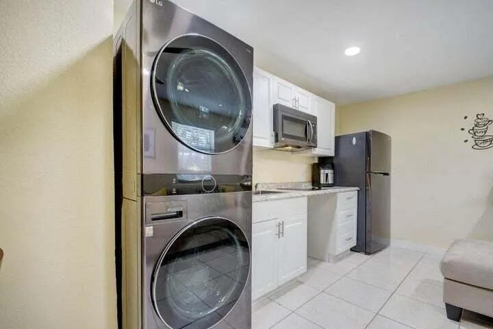 2nd kitchen