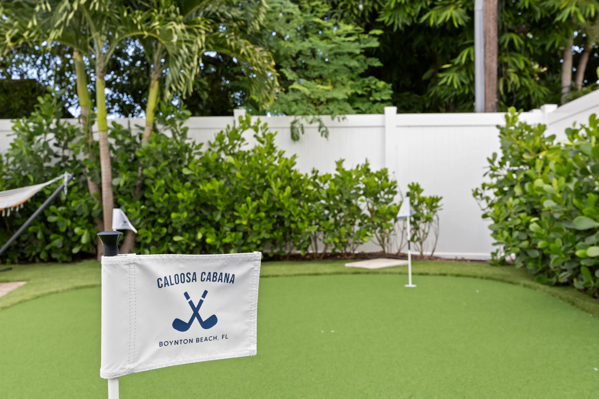 3 hole putting green. Putters provided.