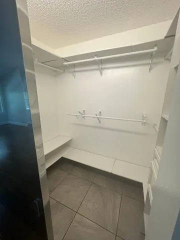 Other Walkin Closet