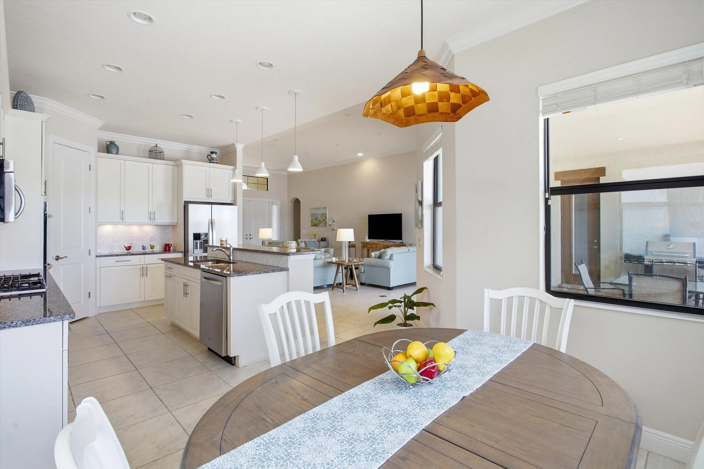 Breakfast area