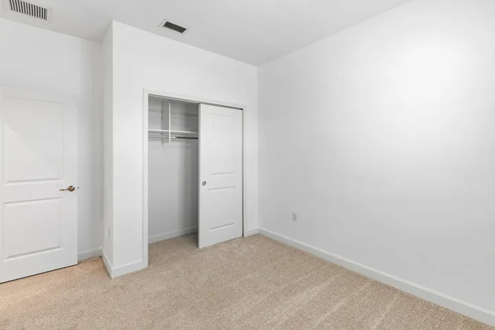 14131 SW Thorens Drive-39