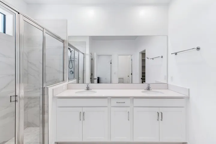 14131 SW Thorens Drive-31