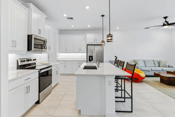 14131 SW Thorens Drive-45