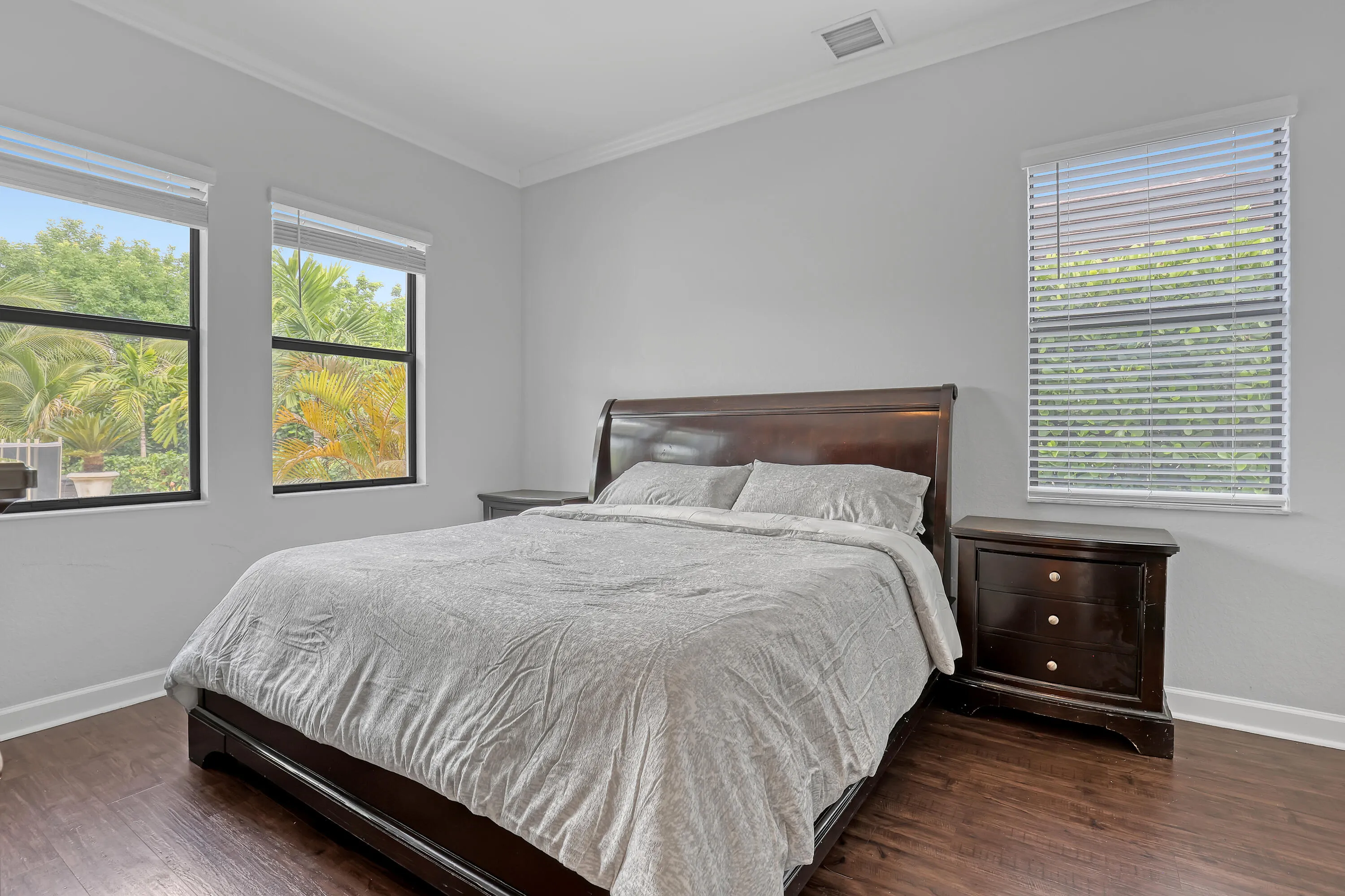 1st Floor Bedroom 6