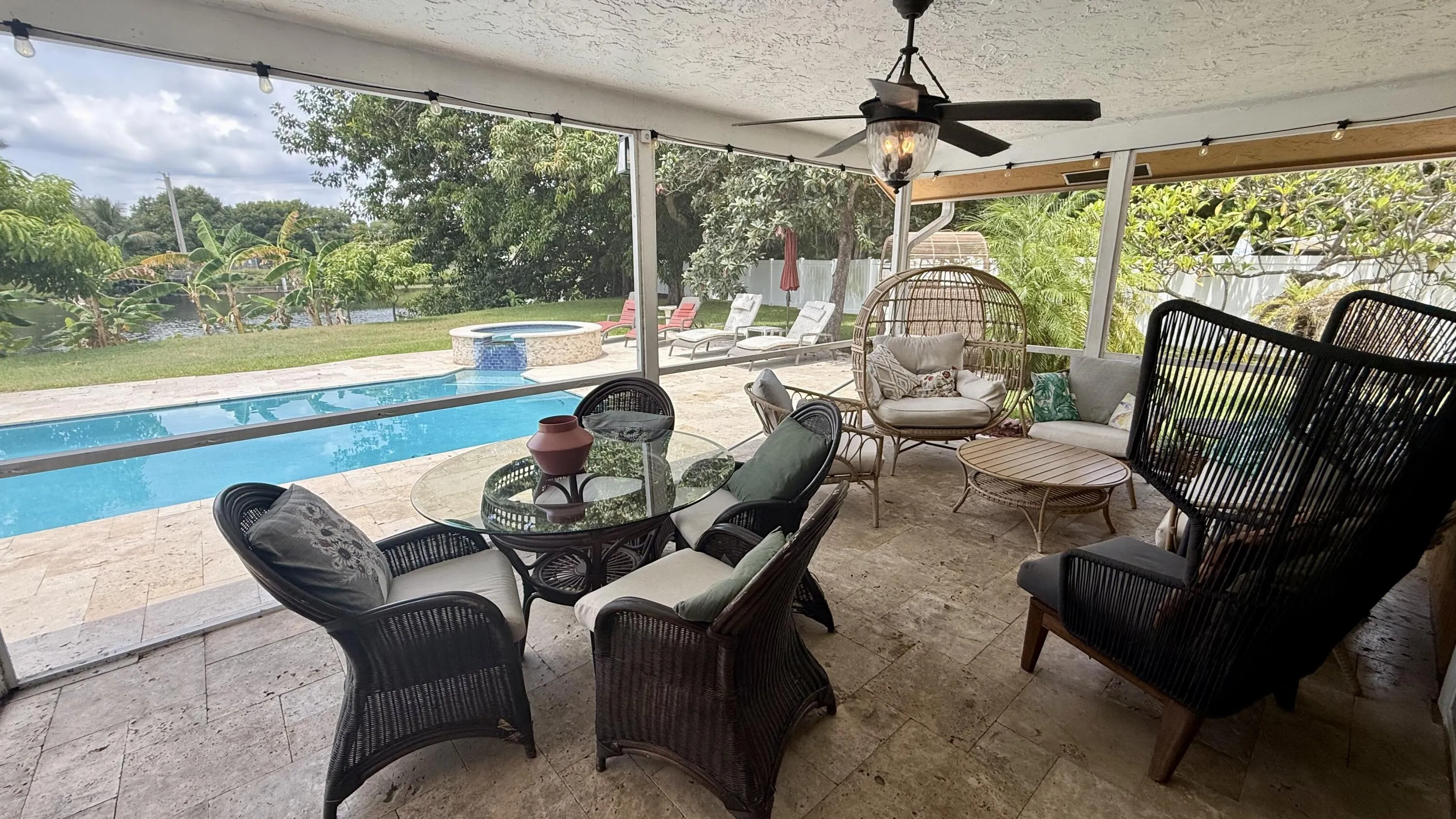 Screened patio