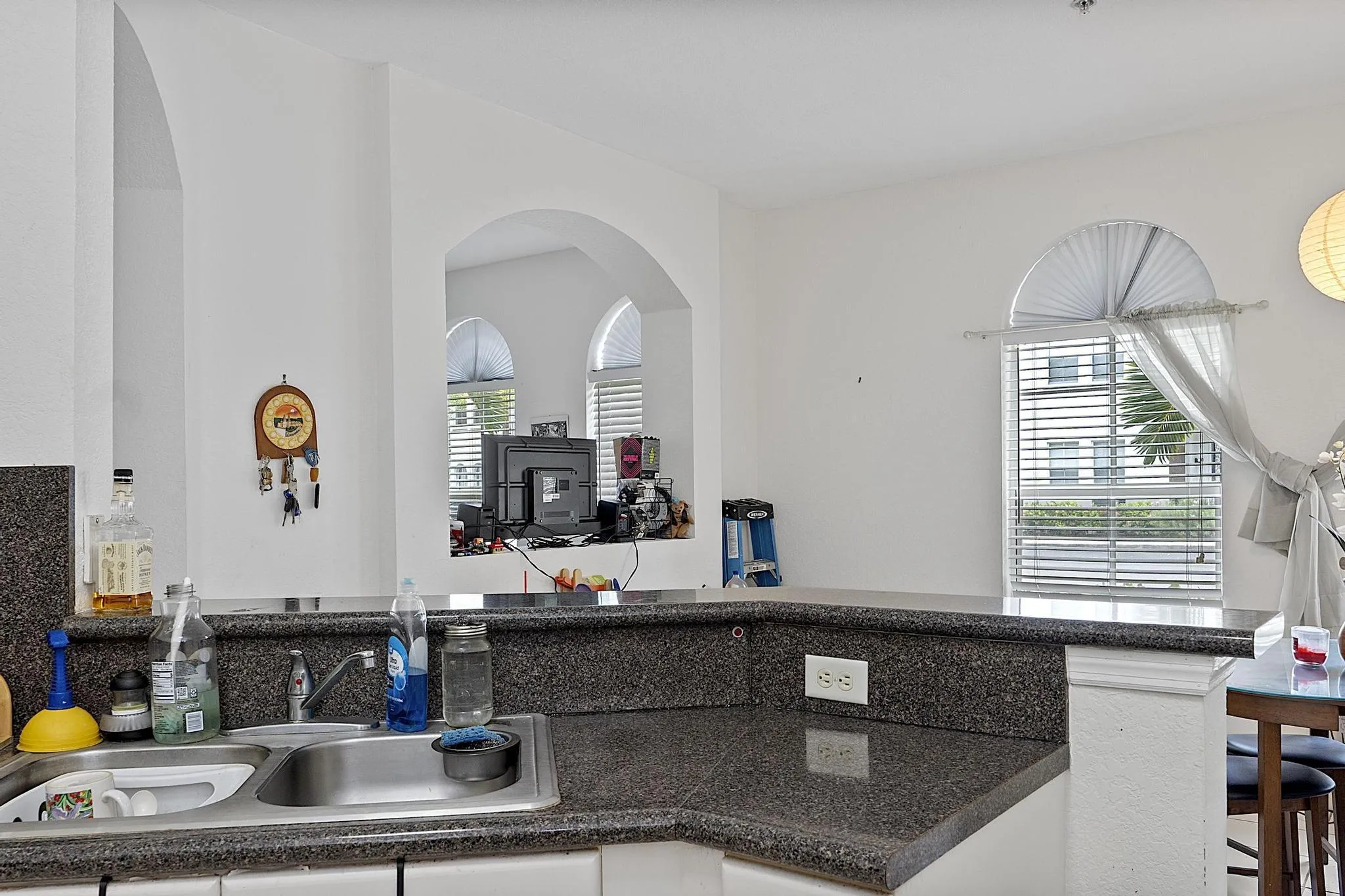 4331 Sw 160 Ave # 103 Miramar Fl 33027 -