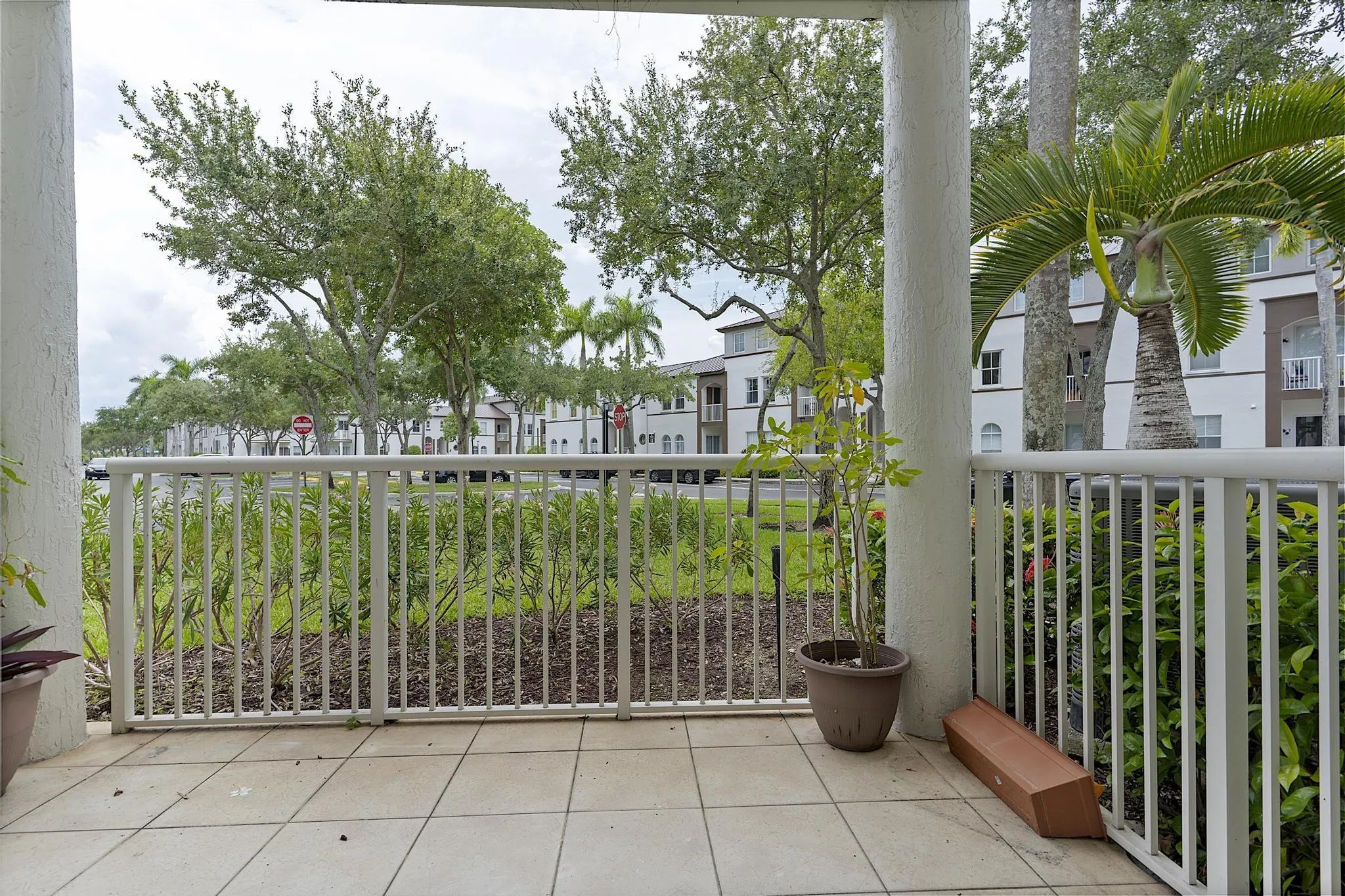 4331 Sw 160 Ave # 103 Miramar Fl 33027 -