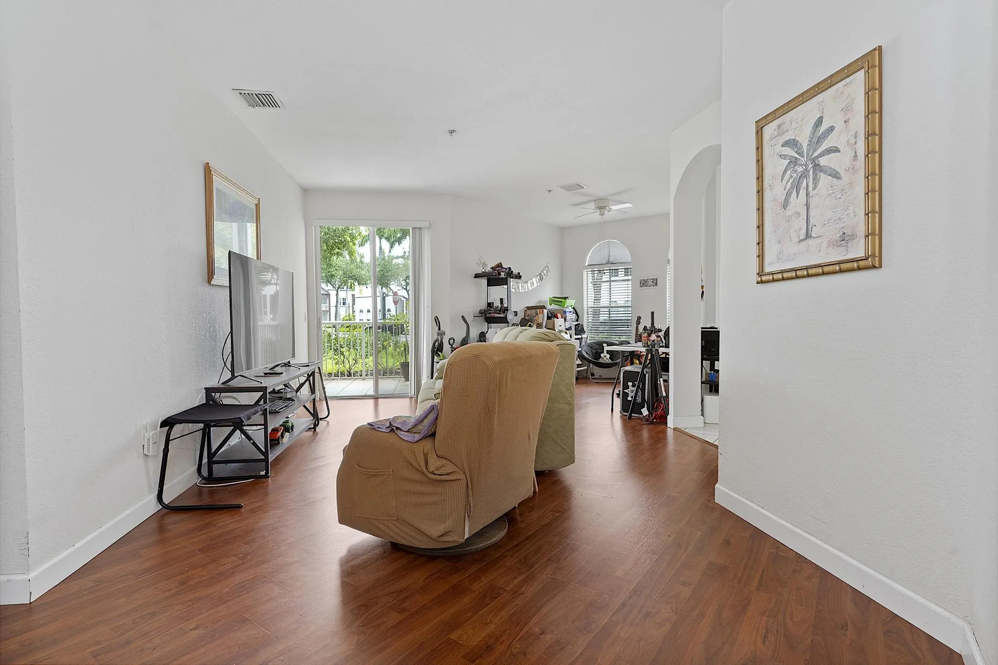 4331 Sw 160 Ave # 103 Miramar Fl 33027 -