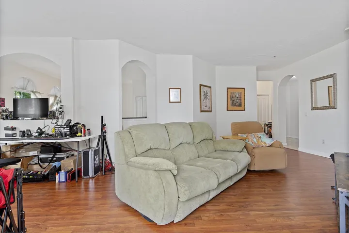 4331 Sw 160 Ave # 103 Miramar Fl 33027 -