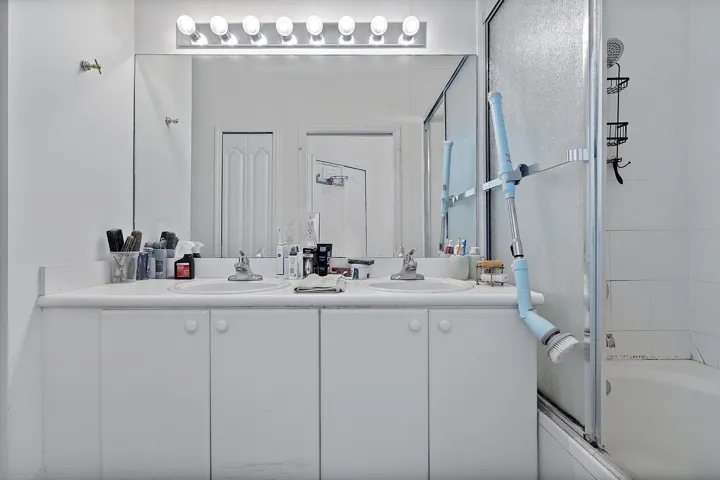 4331 Sw 160 Ave # 103 Miramar Fl 33027 -